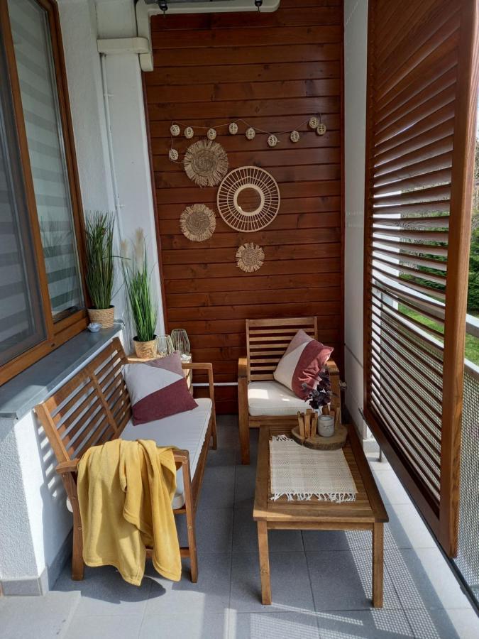 Apartamenty Roztocze ズビエジニエツ エクステリア 写真
