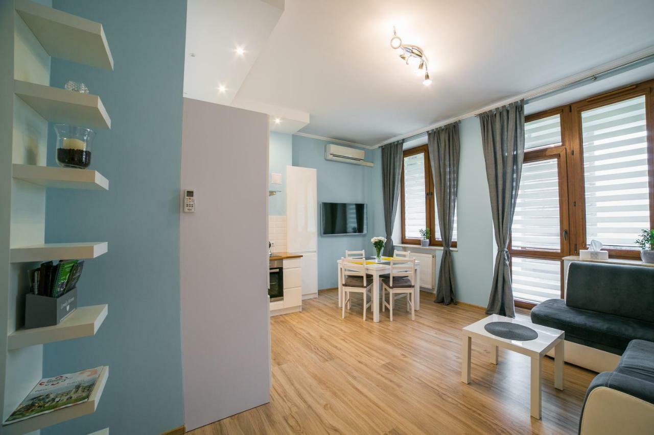 Apartamenty Roztocze ズビエジニエツ エクステリア 写真