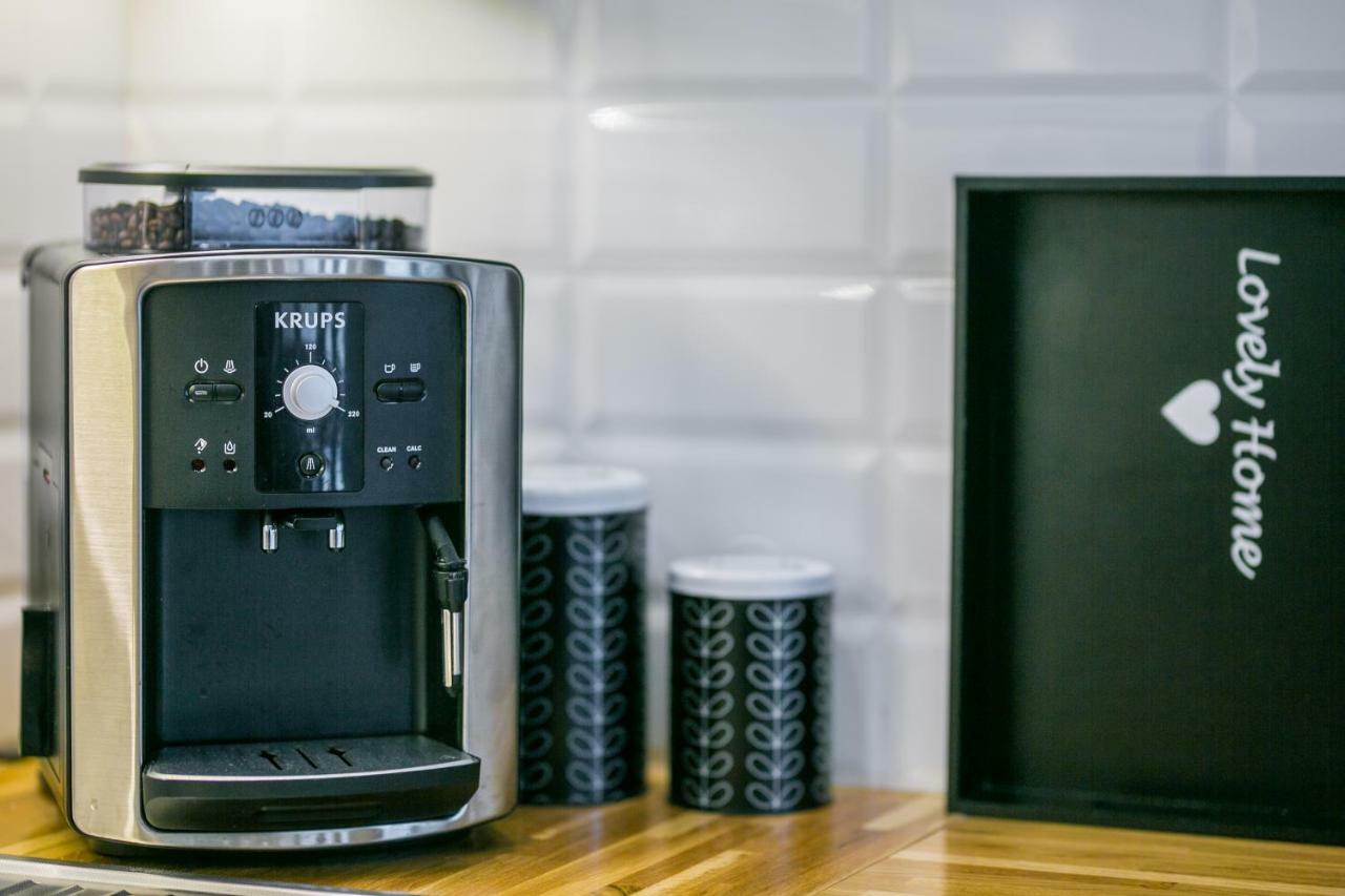 Apartamenty Roztocze ズビエジニエツ エクステリア 写真