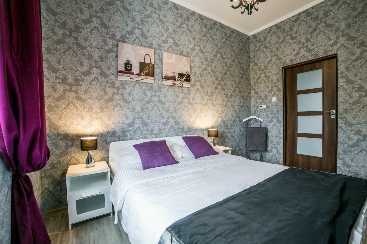Apartamenty Roztocze ズビエジニエツ エクステリア 写真