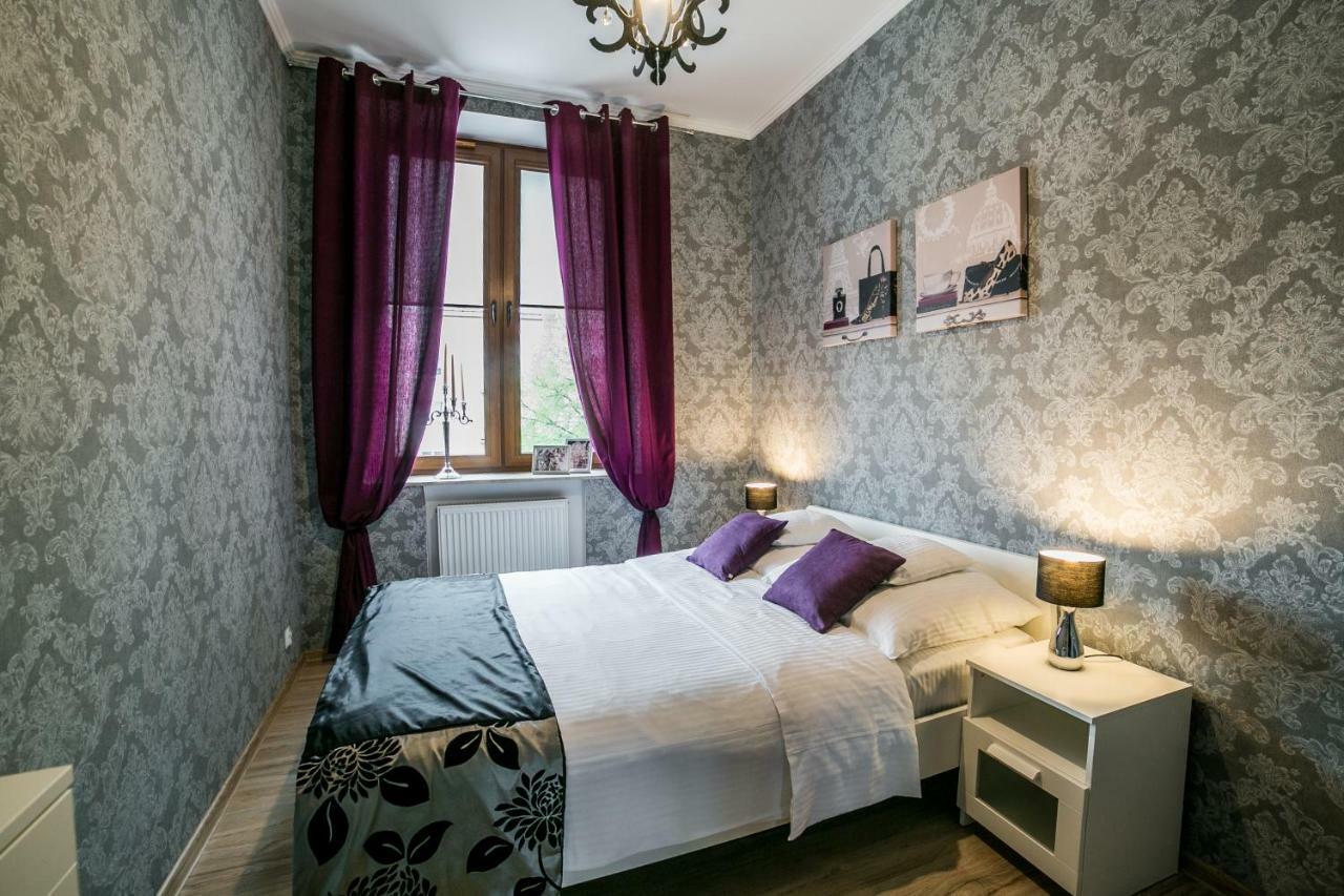 Apartamenty Roztocze ズビエジニエツ エクステリア 写真