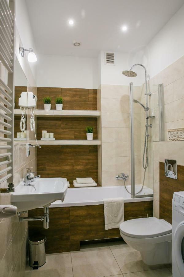 Apartamenty Roztocze ズビエジニエツ エクステリア 写真